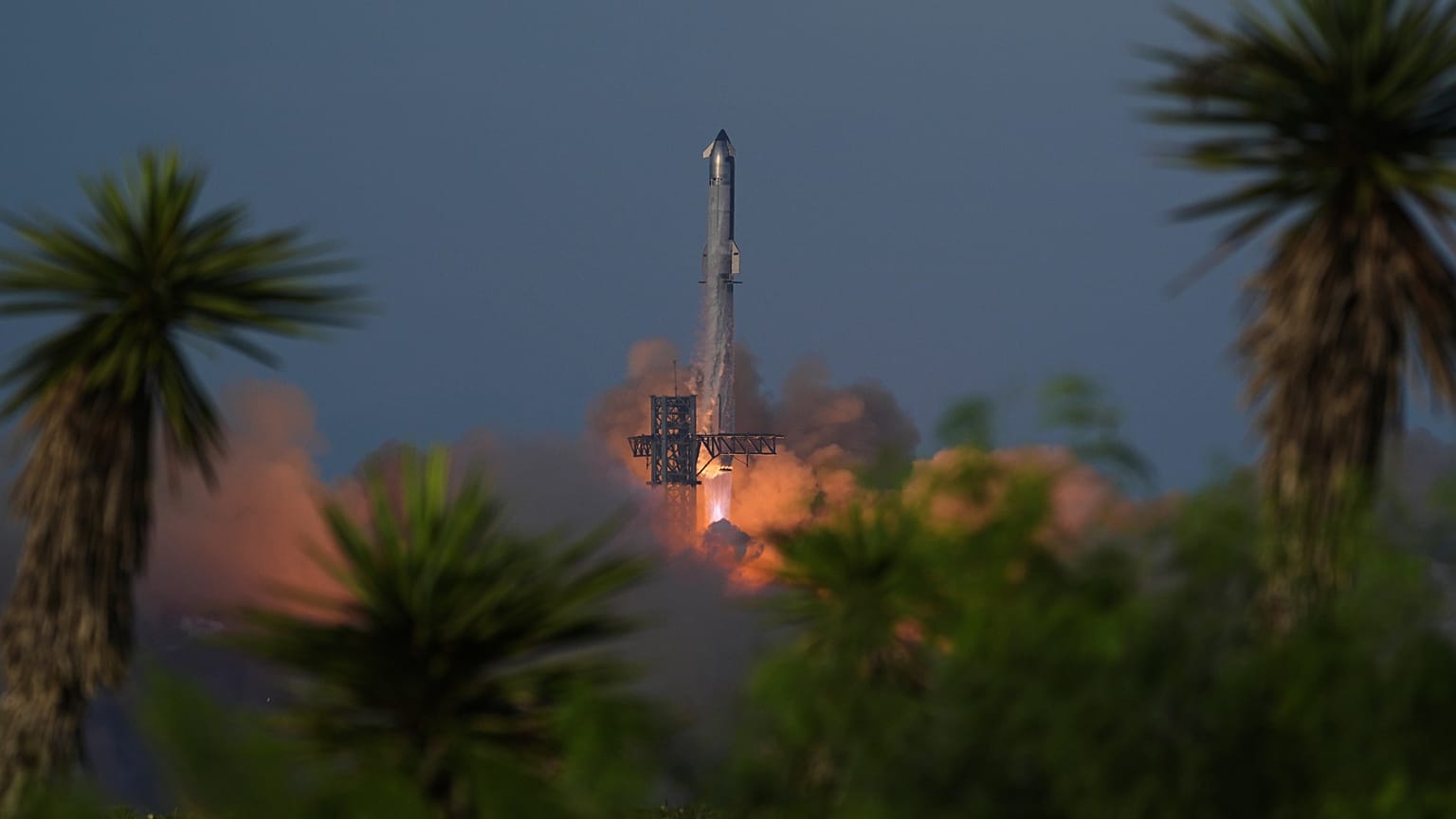 SpaceX's mega rocket Starship makes a test flight from Starbase, Texas, Tuesday, Aug. 26, 2025. 