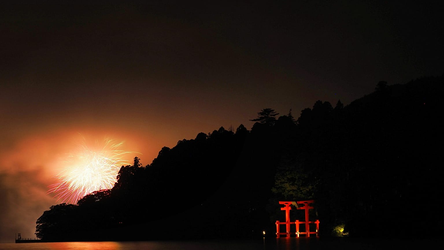 Hanabi, which translates to flower fire, is a symbol of celebration and beauty as well as a way to honour others. 