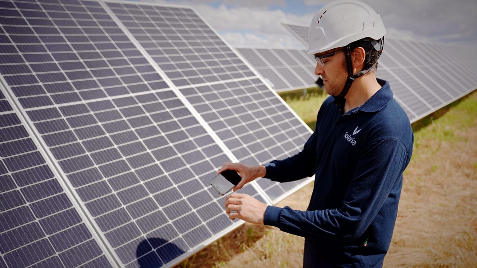 Europe's energy future: the plan to cut Russian fossil fuels and speed up the green transition