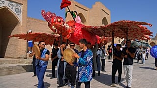 “Recipes for Broken Hearts”: The first Bukhara Biennial unites artists and cultures